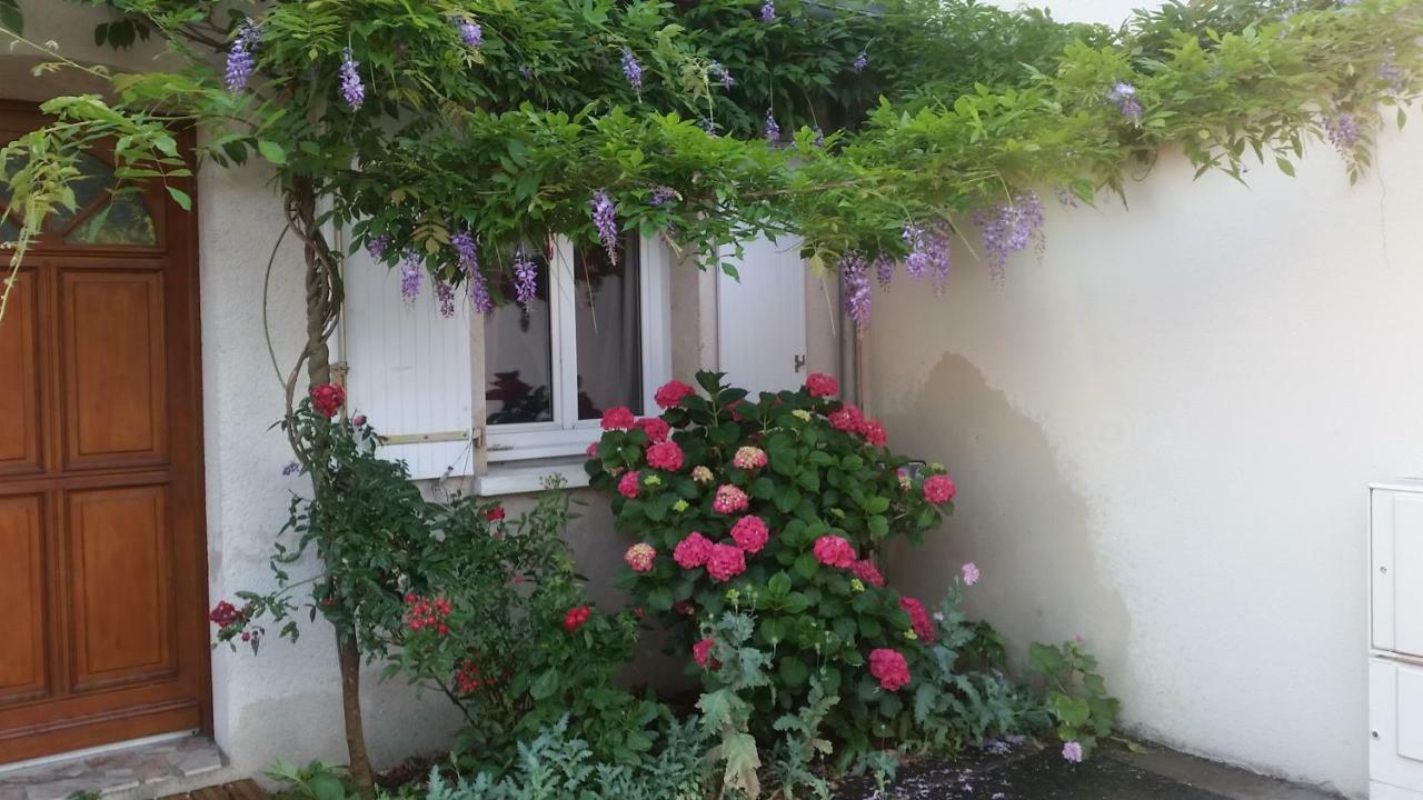Apartmán Landreau La Riche Exteriér fotografie